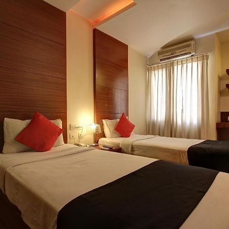 Amaran Hotels Madurai Ngoại thất bức ảnh